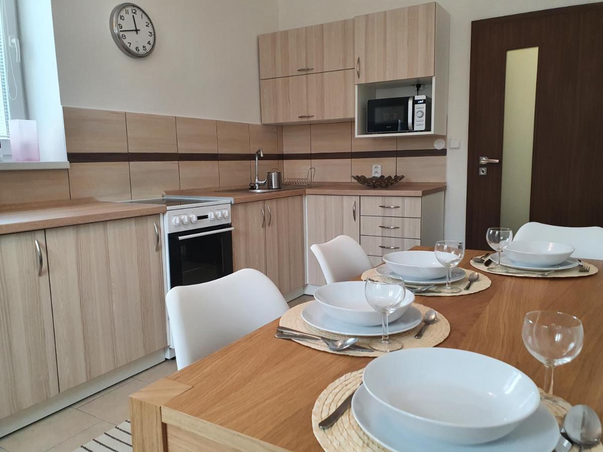 Apartmany Brachovna Mikulov v Krusnych Horach ภายนอก รูปภาพ